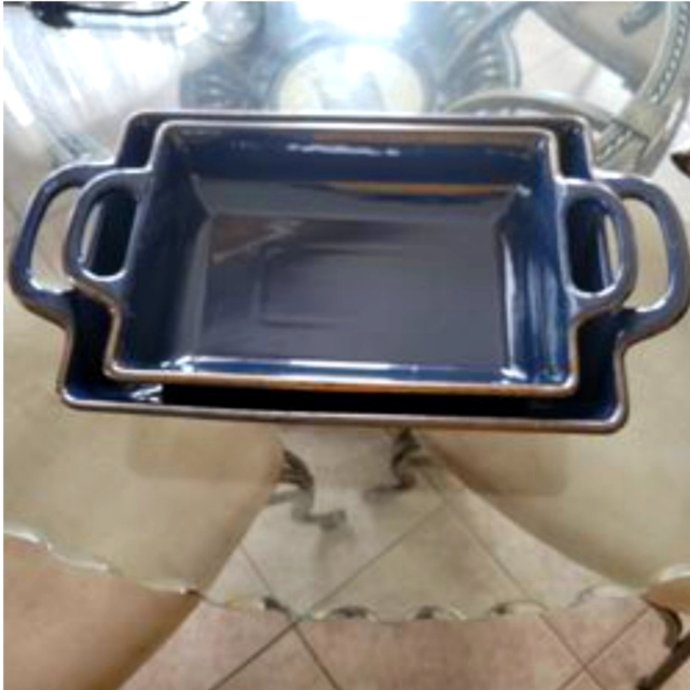 Elegant Blue Baking Dish